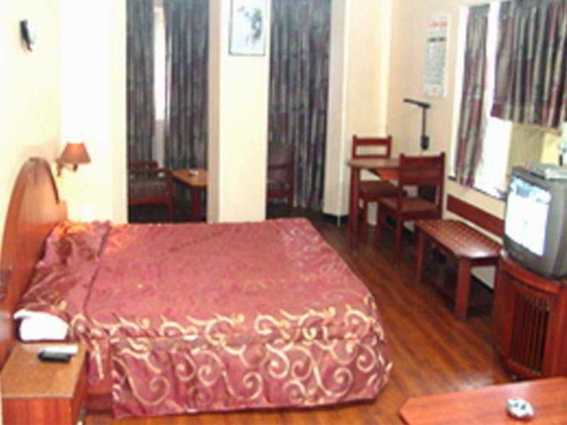 Grant Hotell Mumbai Exteriör bild